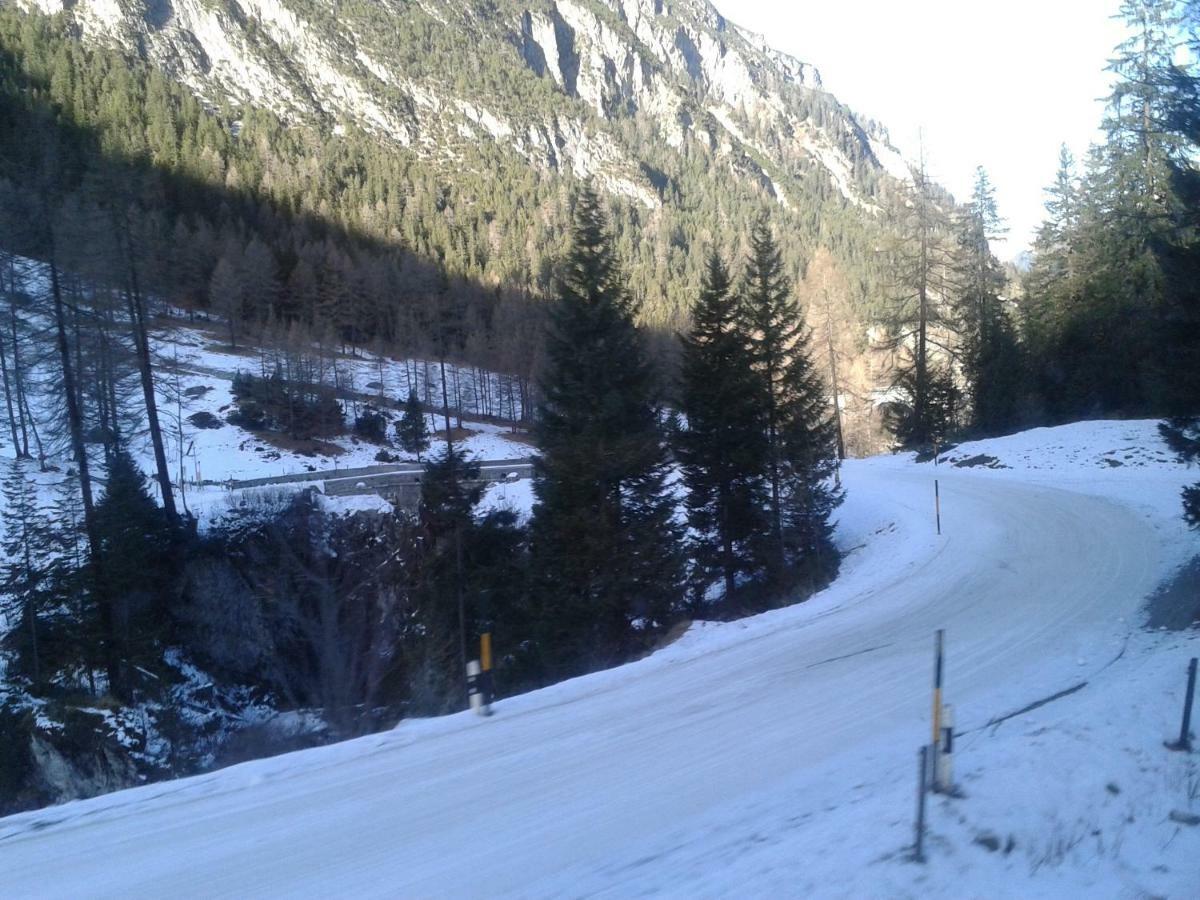 Hotel Bed & Rooms , Corte Rossa -1 Min Walk To Bernina Express Tirano Exterior photo